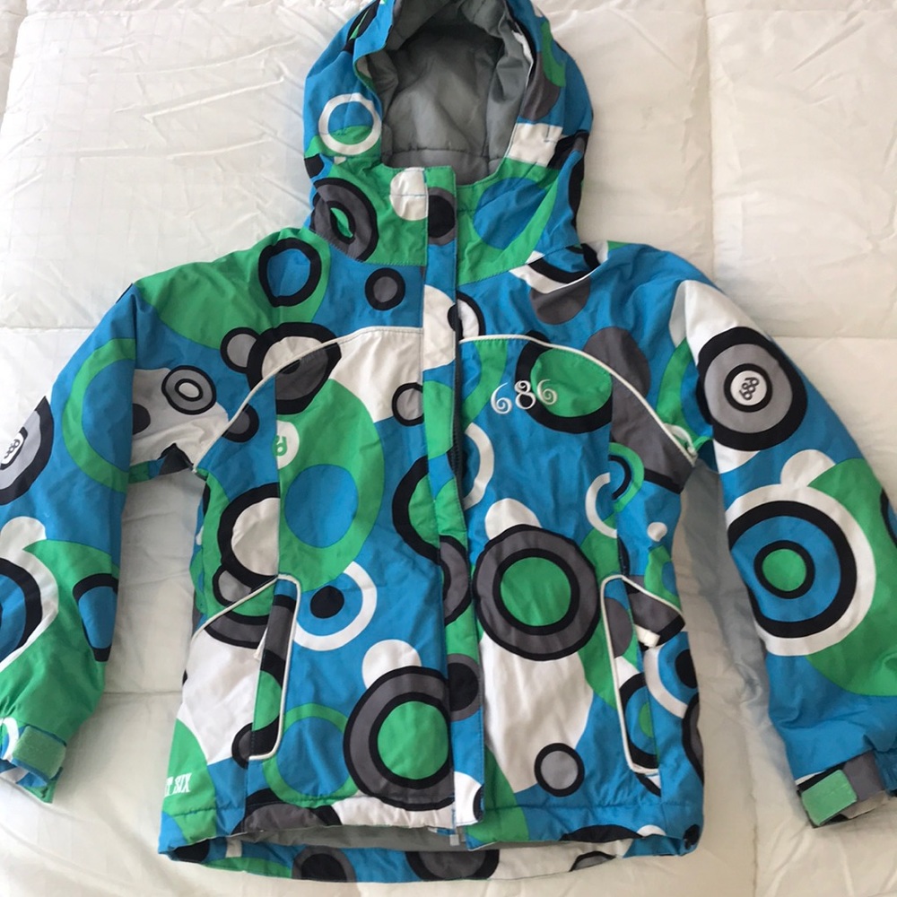 Girls 686 ski jacket, size youth S